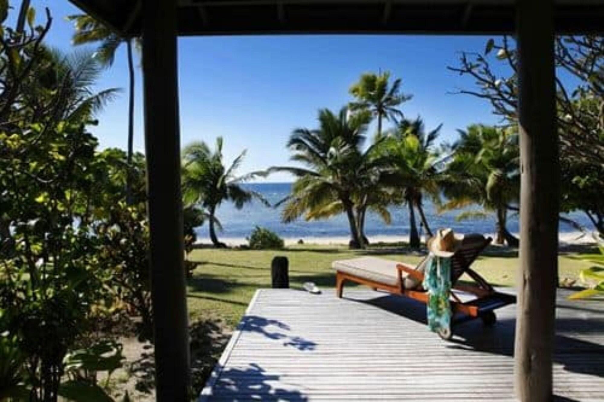 Vomo Island Resort Buitenkant foto